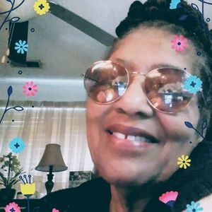 Meet your Posher, Joyce